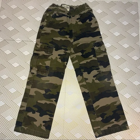 Boys Children’s Place Camo Cargo Pants - Picture 2 of 7